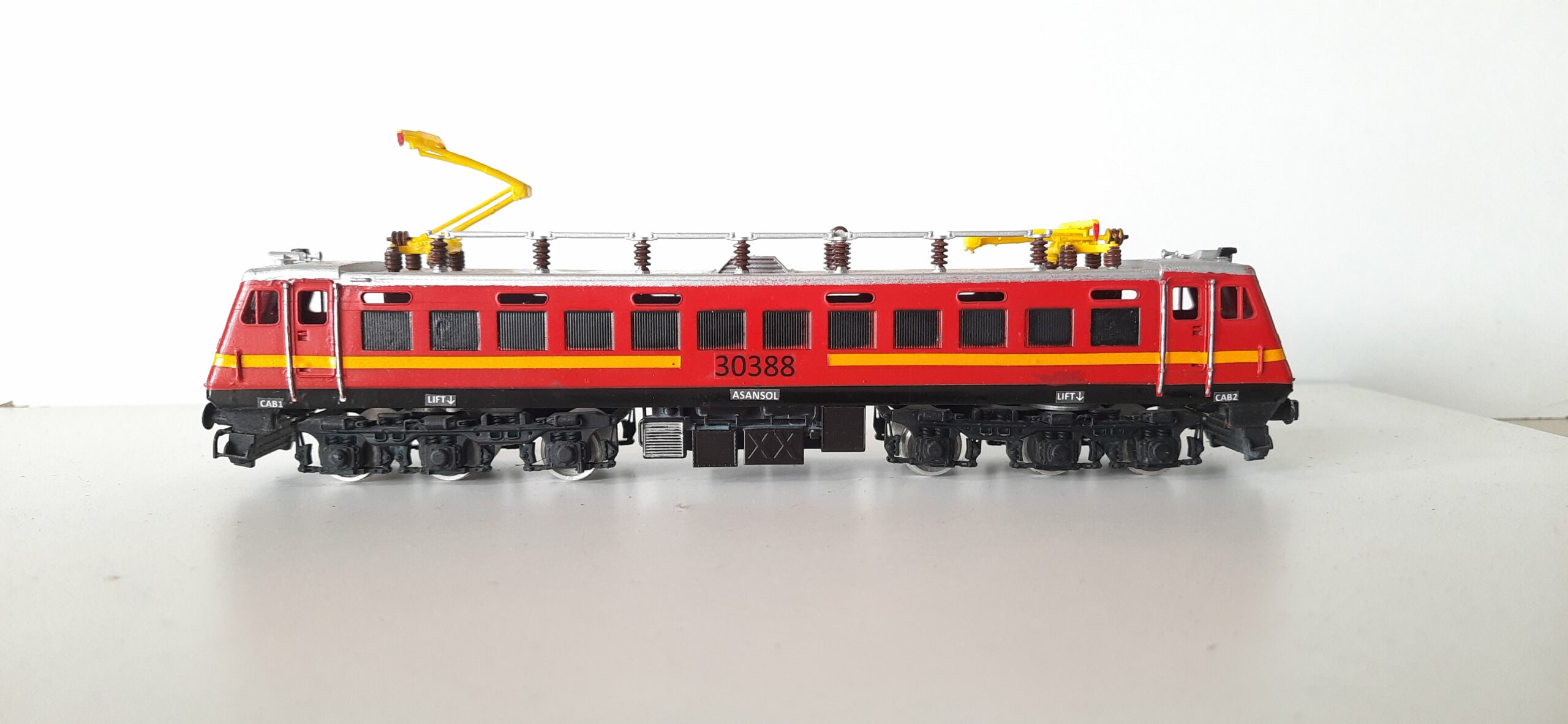 model train engines